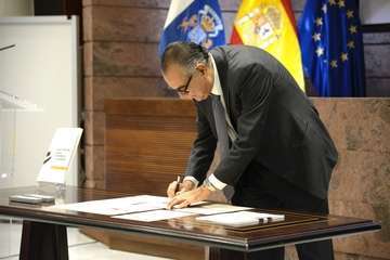 Canarias aprueba el Pacto para la Reactivación por el coronavirus con amplio apoyo político (Foto TA)